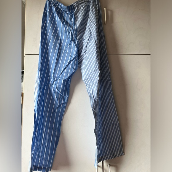 NWT GAP Body Blue Striped Women’s Pants - Picture 3 of 3